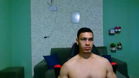 Snapshot of gilbert_marquez chatting on 28, 2, 2025 GILBERT online show from 28, 2, 2025