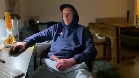 Sebastian online show from 16, 2, 2025