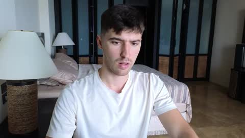 gilbertogonzales online show from 19, 11, 2025