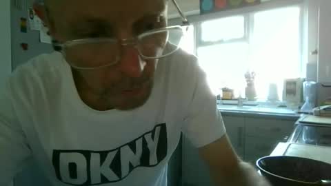 gillesguichard online show from 30, 9, 2025