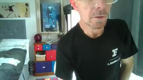 gillesguichard online show from 2, 10, 2025