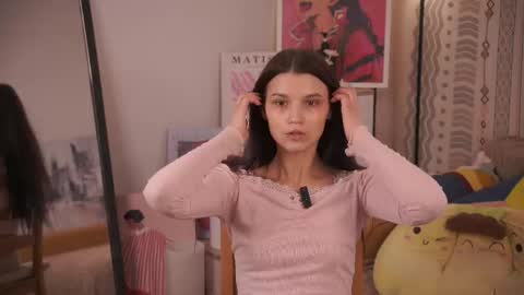 Mia online show from 17, 2, 2026