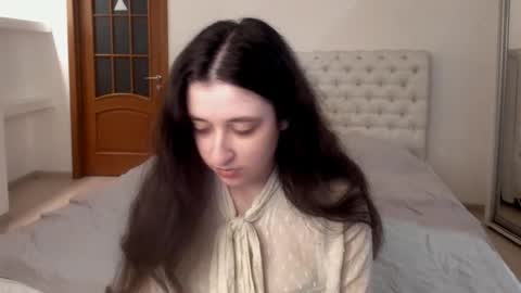 Kate online show from 3, 2, 2025