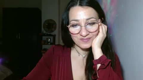 GinaONeon online show from 23, 2, 2025