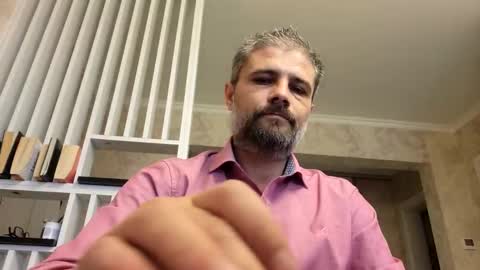 Gabriel online show from 19, 11, 2025