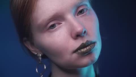 Snapshot of ginger_hugs chatting on 9, 10, 2025 im expecting 350 thumbs up on my altar online show from 9, 10, 2025