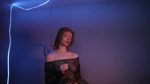 Snapshot of ginger_hugs chatting on 5, 11, 2025 im expecting 350 thumbs up on my altar online show from 5, 11, 2025