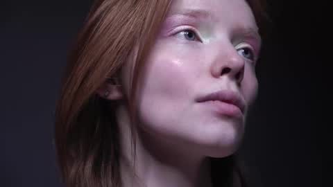 Snapshot of ginger_hugs chatting on 11, 11, 2025 im expecting 350 thumbs up on my altar online show from 11, 11, 2025