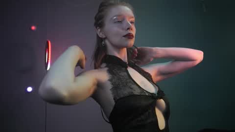 Snapshot of ginger_hugs chatting on 13, 1, 2026 im expecting 350 thumbs up on my altar online show from 13, 1, 2026