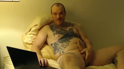 Ginger McC online show from 12, 11, 2025