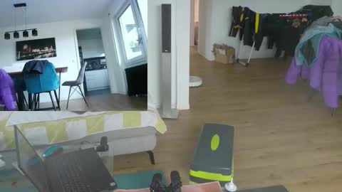 Snapshot of gingerpink1911 chatting on 17, 11, 2025 GingerPink online show from 17, 11, 2025