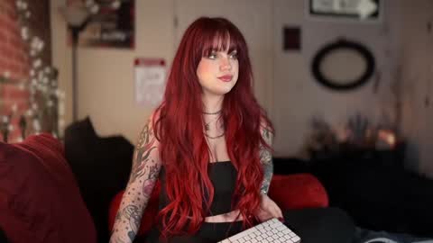 Snapshot of gingerraee chatting on 13, 1, 2025 Ginger Rae online show from 13, 1, 2025