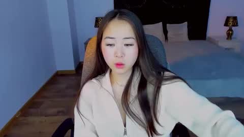 Snapshot of ginnycherry chatting on 18, 1, 2025 Ginny online show from 18, 1, 2025