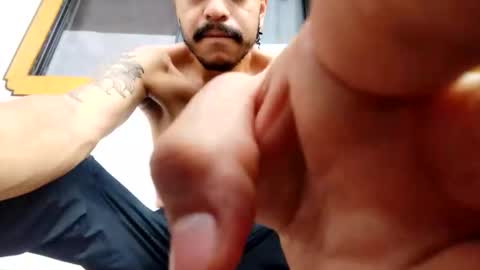 gio_lorenz online show from 13, 10, 2025