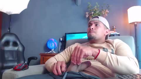 piggy boy online show from 15, 10, 2025