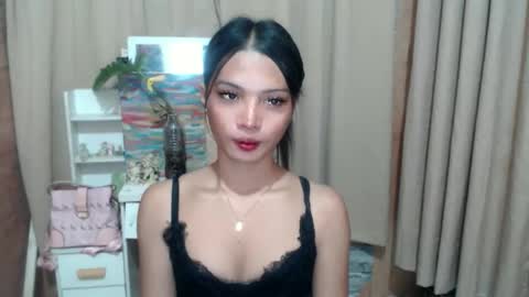 Aisha online show from 22, 9, 2025