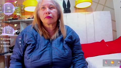 Girl Amada online show from 8, 1, 2025