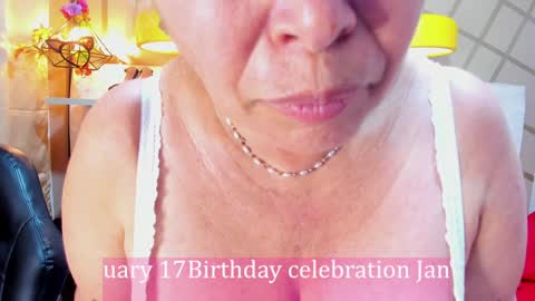 Girl Amada online show from 14, 1, 2025