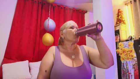 Snapshot of girl_amada chatting on 16, 2, 2026 Girl Amada online show from 16, 2, 2026