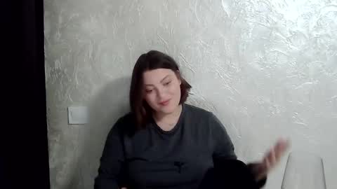 girl_leya online show from 14, 12, 2025