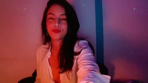 Snapshot of girl_marvel1 chatting on 7, 4, 2026 Alejandra online show from 7, 4, 2026