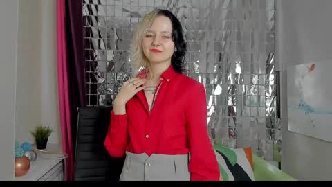girl_next_doorr online show from 29, 1, 2025