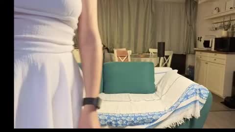 Girlfriend online show from 13, 1, 2026