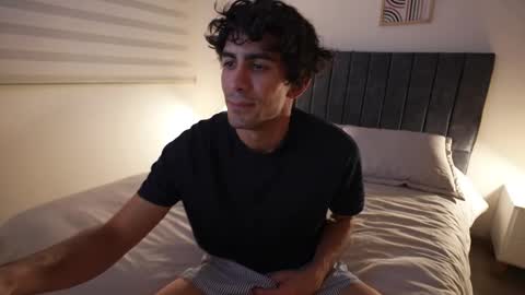 Snapshot of girlfriendacademy chatting on 15, 3, 2026 Girlfriendacademy online show from 15, 3, 2026