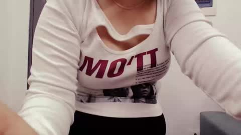 girlhanoi online show from 8, 2, 2026