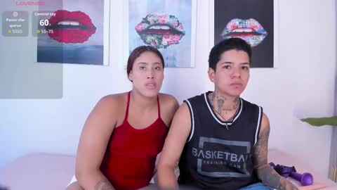 Snapshot of girls_inlove chatting on 24, 10, 2025 girls_inlove online show from 24, 10, 2025