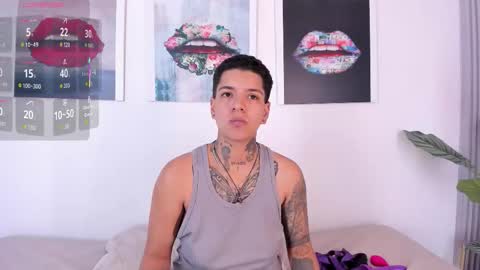 Snapshot of girls_inlove chatting on 31, 10, 2025 girls_inlove online show from 31, 10, 2025