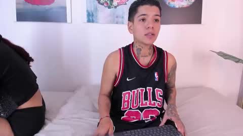 Snapshot of girls_inlove chatting on 3, 11, 2025 girls_inlove online show from 3, 11, 2025