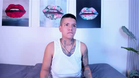 Snapshot of girls_inlove chatting on 14, 11, 2025 girls_inlove online show from 14, 11, 2025