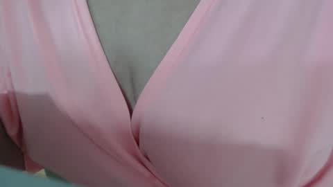 Snapshot of girlvictoria chatting on 2, 11, 2025 Victoria online show from 2, 11, 2025