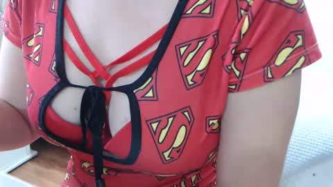 Snapshot of girlvictoria chatting on 2, 12, 2025 Victoria online show from 2, 12, 2025