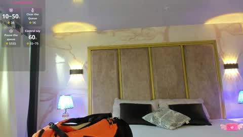     online show from 13, 11, 2025