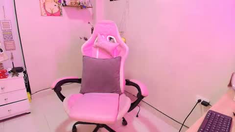 Snapshot of gisellegreyy1 chatting on 2, 10, 2025 gisellegreyy1 online show from 2, 10, 2025