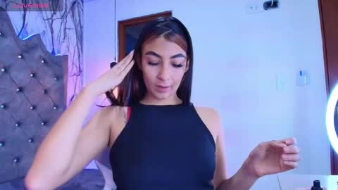 Snapshot of gissel__ chatting on 15, 12, 2025 gissel online show from 15, 12, 2025
