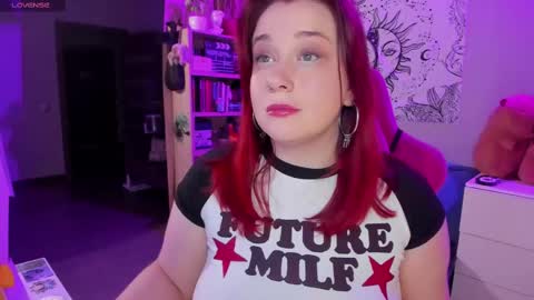 AlexaMillis online show from 6, 3, 2025