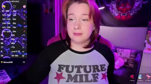 Snapshot of gitera_ chatting on 23, 10, 2025 AlexaMillis online show from 23, 10, 2025