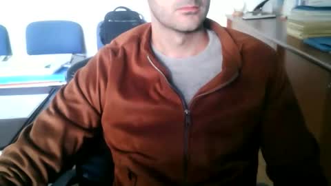 giuseppevai1 online show from 6, 10, 2025