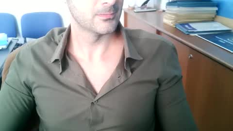 giuseppevai1 online show from 11, 11, 2025