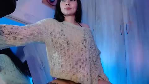 Snapshot of give_me_orgasms chatting on 17, 9, 2025 Nice to meet you my name is Heyli online show from 17, 9, 2025