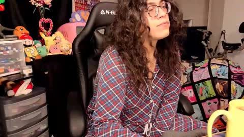 glaceon9 online show from 22, 10, 2025