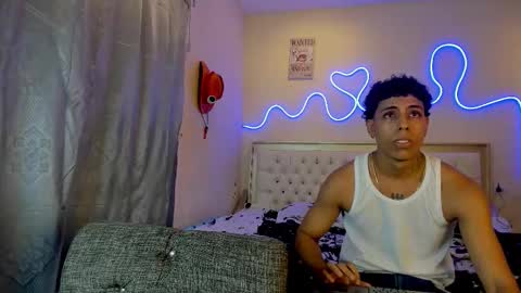 Snapshot of glader_guy chatting on 21, 9, 2025 only for you bby online show from 21, 9, 2025