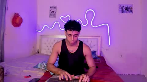 Snapshot of glader_guy chatting on 25, 9, 2025 only for you bby online show from 25, 9, 2025