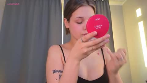 Michelle online show from 9, 10, 2025