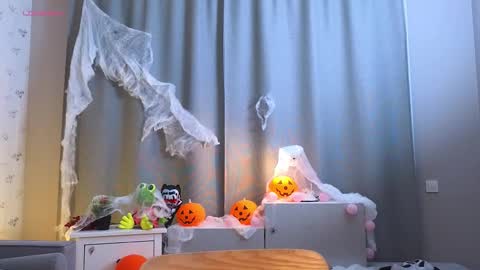 Michelle online show from 5, 11, 2025