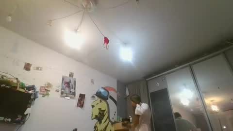 glitter_doll online show from 7, 1, 2025