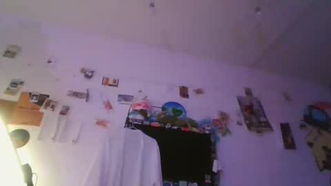glitter_doll online show from 15, 1, 2025